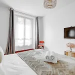 Haussmannienne De Luxe Au Coeur De 3eme