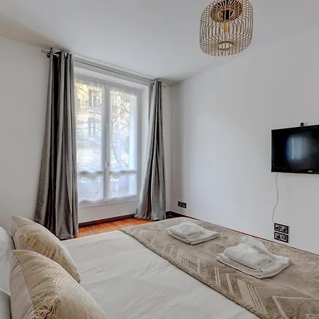 Haussmannienne De Luxe Au Coeur De 3eme *