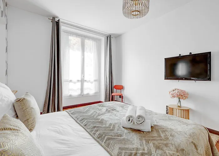 Haussmannienne De Luxe Au Coeur De 3eme